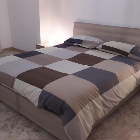 Malias Apartment Bari Ngoại thất bức ảnh