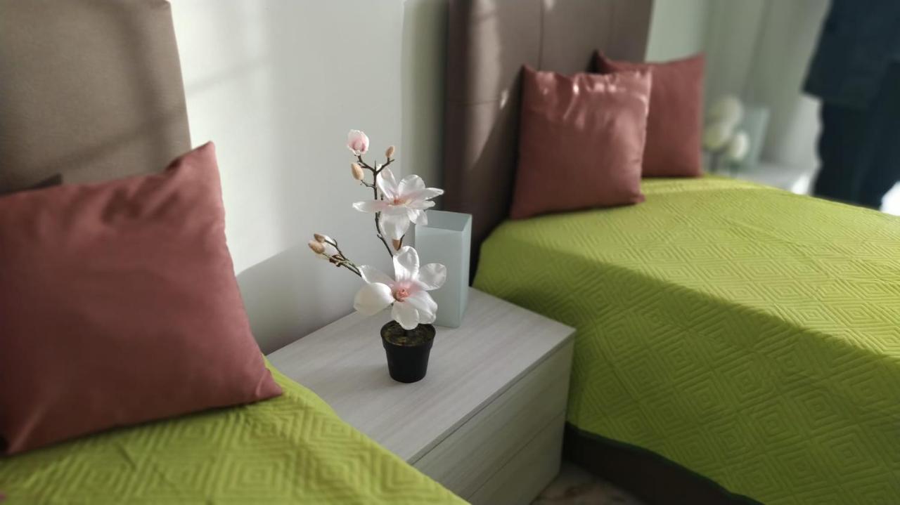 Malias Apartment Bari Ngoại thất bức ảnh