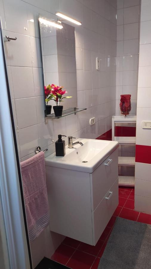 Malias Apartment Bari Ngoại thất bức ảnh